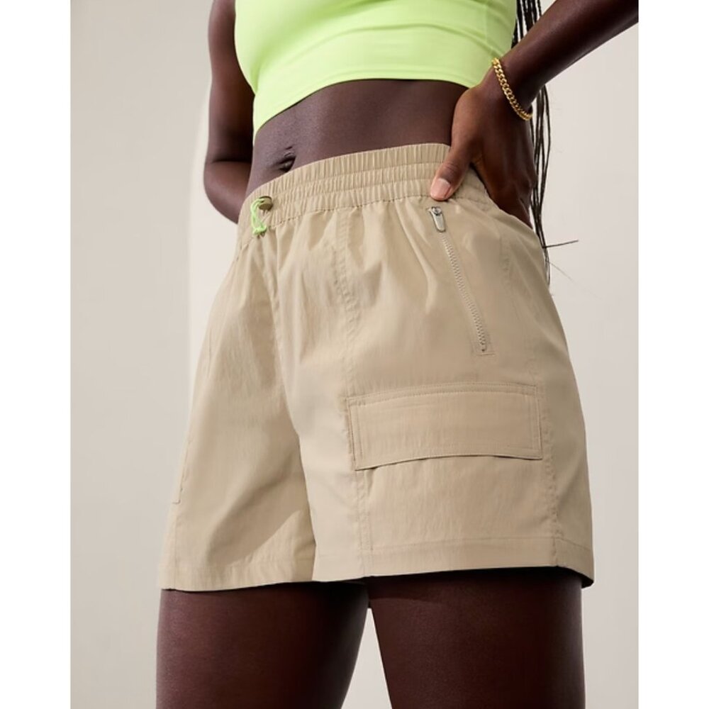 Athleta M Cascade Cargo Poplin Short Medium Oak - Picture 3 of 5